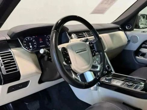 Used 2020 Land Rover Range Rover HSE image 8