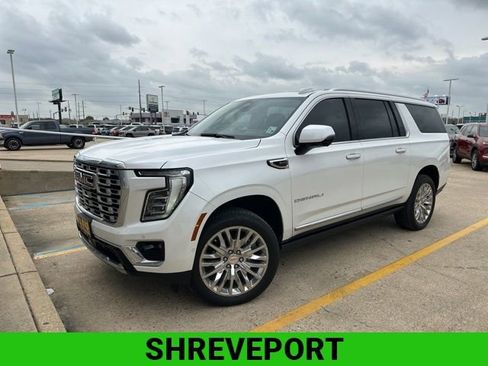 Used 2025 GMC Yukon XL Denali w/ Sun & Power Step Package image 1