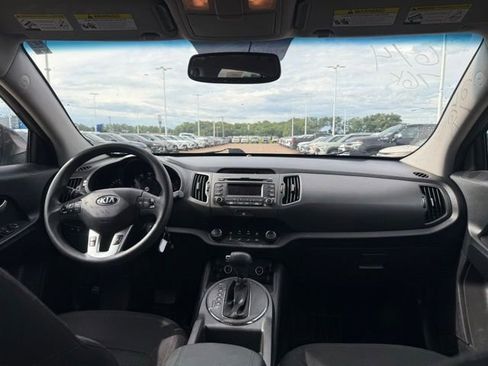 Used 2013 Kia Sportage LX FWD image 21