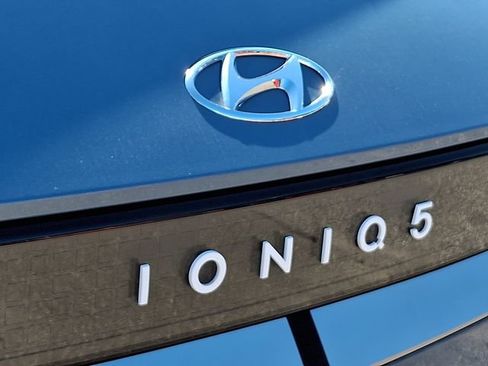 Used 2024 Hyundai Ioniq 5 SEL AWD/4WD image 32