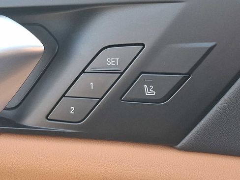 Certified 2024 BMW X5 xDrive50e w/ Premium Package image 26