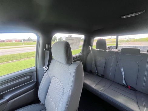 New 2026 RAM 1500 Express AWD/4WD image 26