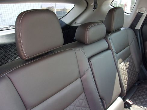 Used 2023 Nissan Murano Platinum w/ Cargo Package image 10