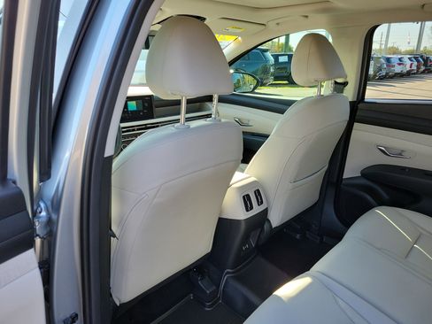 Used 2025 Hyundai Tucson SEL image 17