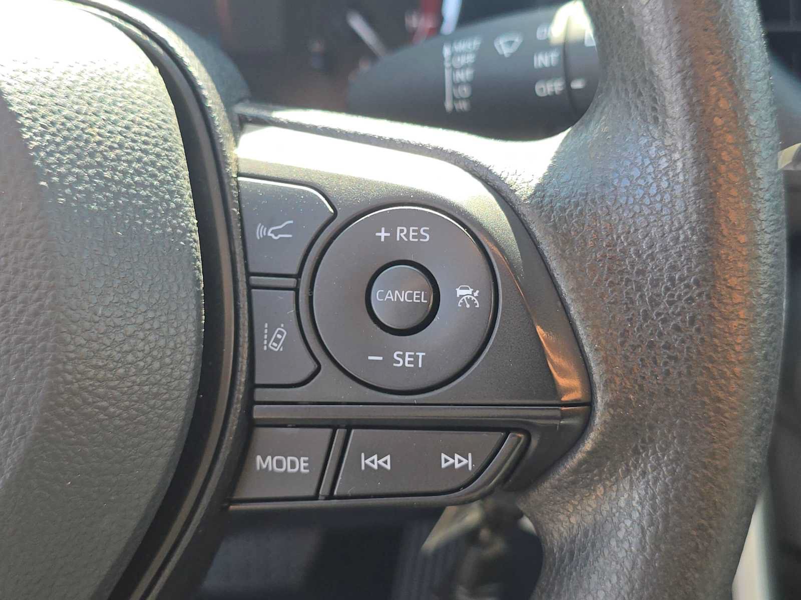 Used 2023 Toyota RAV4 LE FWD image 29