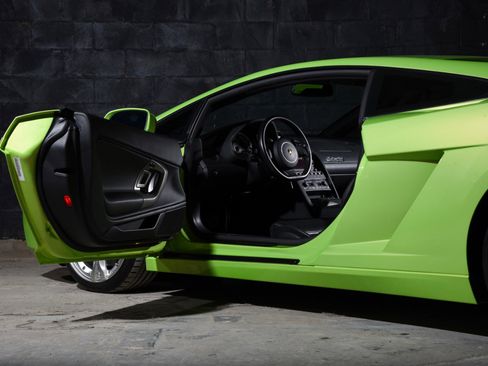 Used 2006 Lamborghini Gallardo image 17