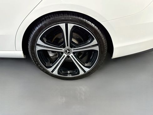 Used 2022 Mercedes-Benz C 300 Sedan w/ Exclusive Trim Package image 37