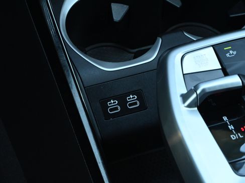 Certified 2025 BMW X1 xDrive28i w/ Premium Package image 24