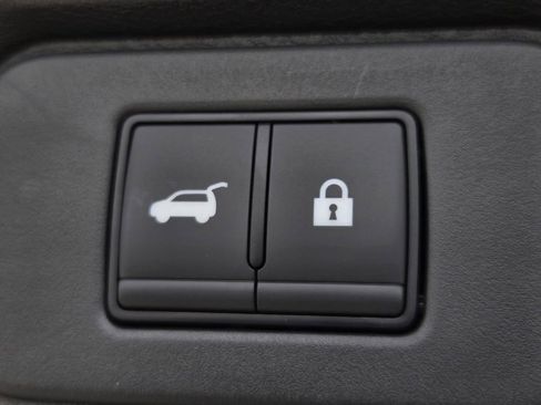 New 2026 Nissan Rogue SV FWD image 10