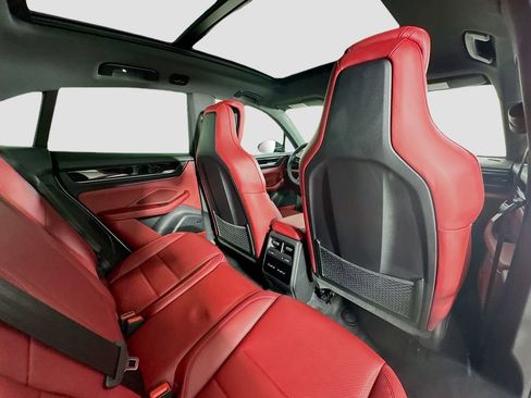 Certified 2025 Porsche Macan 4S Electric image 29