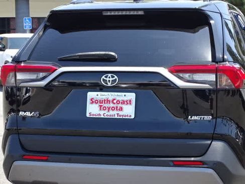 Used 2019 Toyota RAV4 Limited w/ Carpet Mat Package FWD image 15