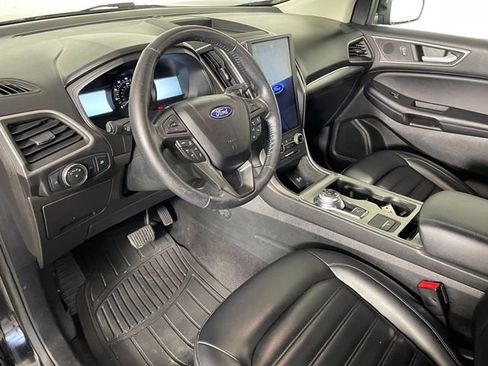 Certified 2022 Ford Edge SEL image 3