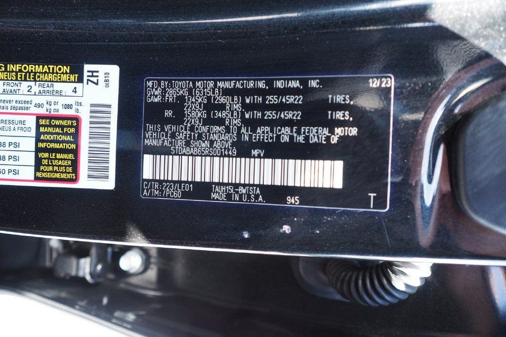 Used 2024 Lexus TX 500h AWD w/ Technology Package image 32
