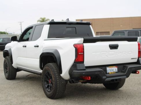 Used 2025 Toyota Tacoma TRD Pro w/ Tow Tech Package image 3