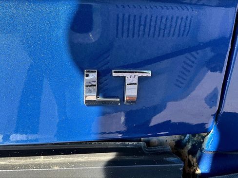 Used 2018 Chevrolet Silverado 1500 LT w/ All Star Edition image 27