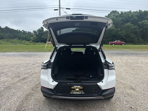 Used 2026 Chevrolet Equinox EV LT AWD/4WD image 25