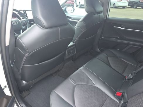 Used 2023 Toyota Camry XSE image 14