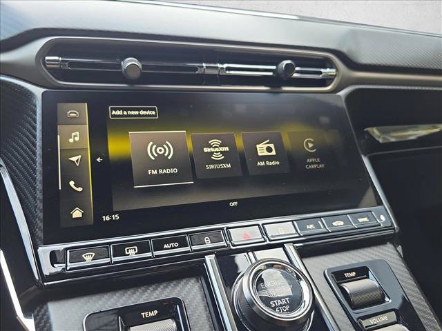 Used 2025 Aston Martin V8 Vantage Coupe RWD image 19