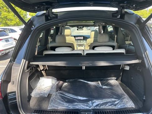 New 2026 Mercedes-Benz GLS 450 4MATIC image 27