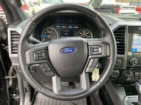 Used 2017 Ford F150 XLT w/ Equipment Group 302A Luxury image 21