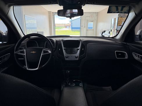 Used 2017 Chevrolet Equinox LT w/ Convenience Package FWD image 13