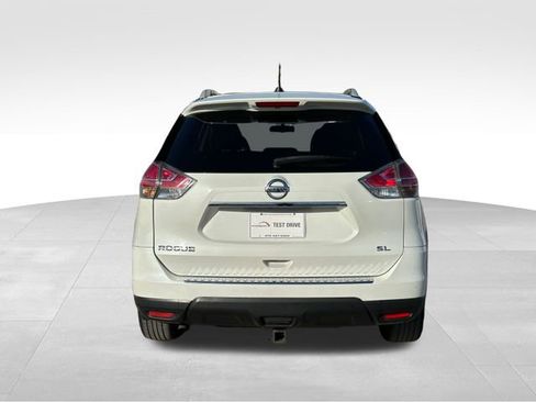 Used 2015 Nissan Rogue SL w/ SL Premium Package image 4