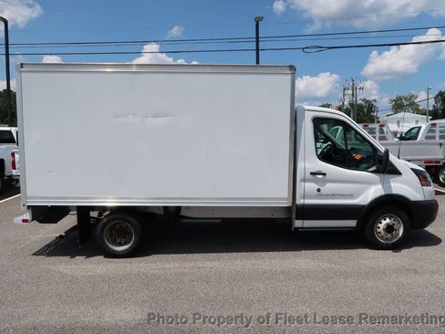 Used 2019 Ford Transit 350 156 DRW RWD image 6