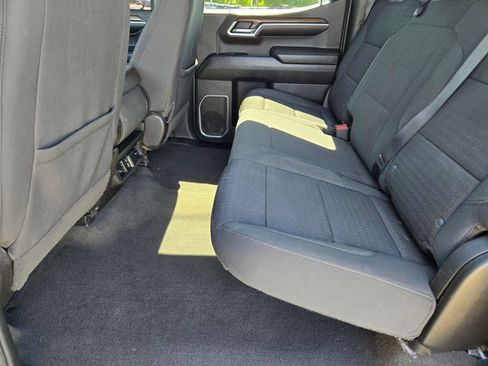Used 2022 Chevrolet Silverado 1500 LT RWD image 10