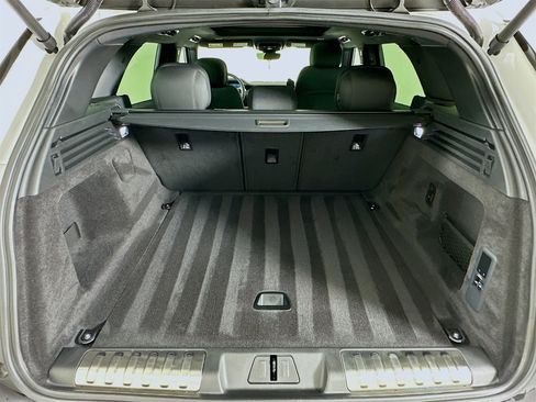 Used 2025 Land Rover Range Rover Sport Dynamic SE image 28