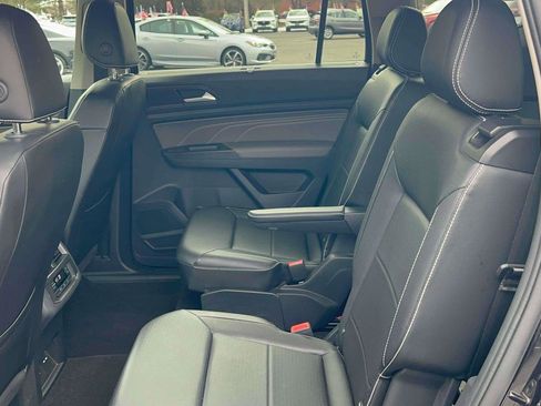 Used 2022 Volkswagen Atlas SE image 30