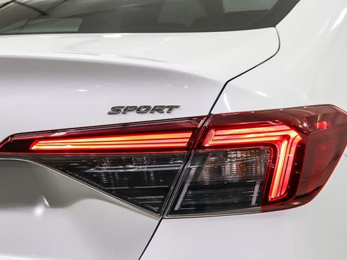 Used 2025 Honda Civic Sport image 11