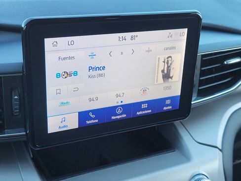 Used 2022 Ford Explorer XLT w/ Equipment Group 202A image 19