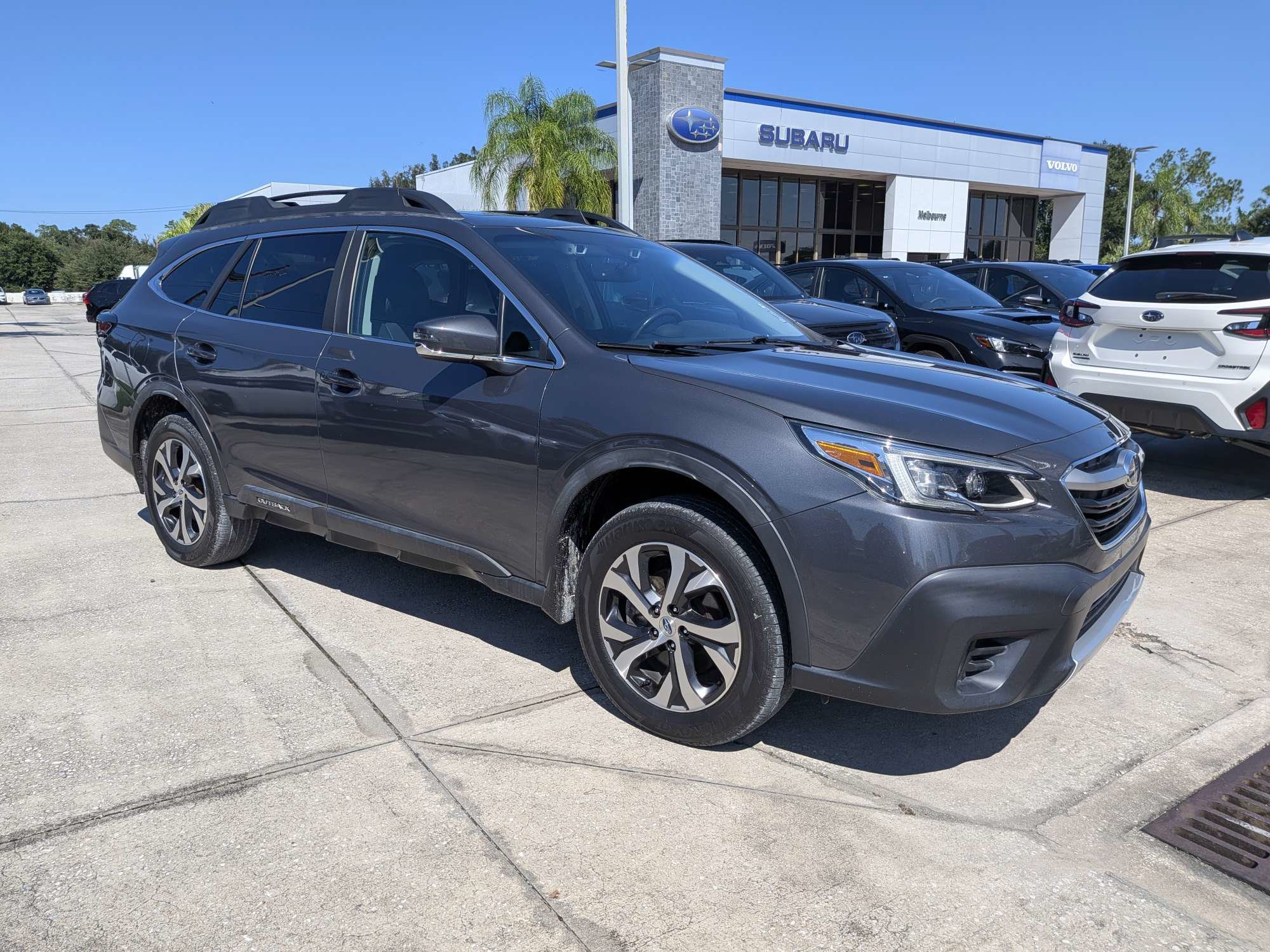 Used 2021 Subaru Outback Limited w/ Popular Package #2 AWD/4WD image 2