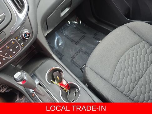 Used 2020 Chevrolet Equinox LT FWD image 25