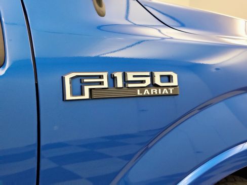 Used 2017 Ford F150 Lariat image 13