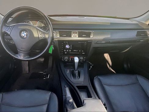 Used 2011 BMW 328i xDrive Wagon AWD/4WD image 7