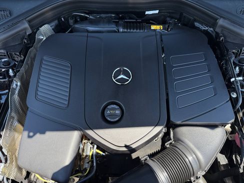 Certified 2026 Mercedes-Benz GLC 300 4MATIC image 23