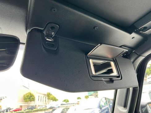 Used 2023 Jeep Wrangler Unlimited w/ Sun & Screen Package image 34