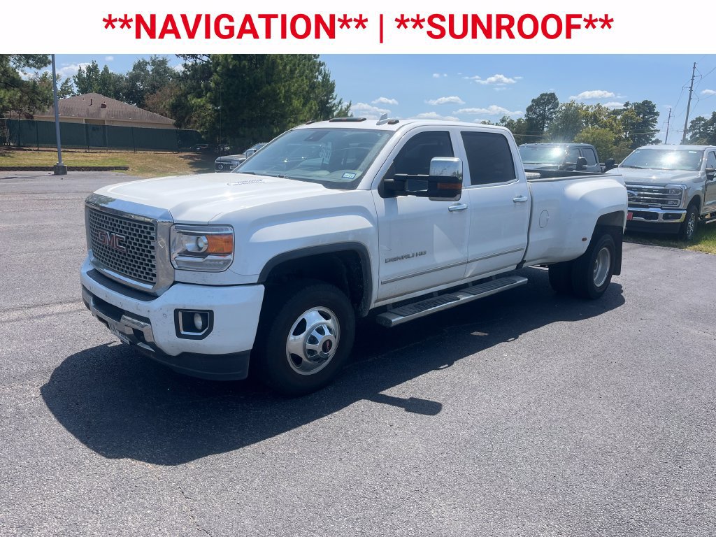 Used 2016 GMC Sierra 3500 Denali w/ Duramax Plus Package AWD/4WD image 2