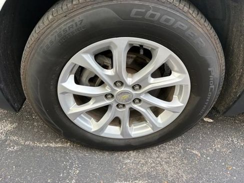 Used 2021 Chevrolet Equinox LS w/ LS Convenience Package FWD image 8