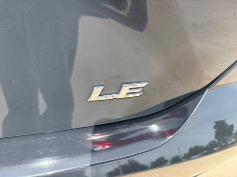 Used 2025 Toyota Camry LE FWD image 23