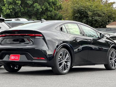 New 2026 Toyota Prius Limited image 3