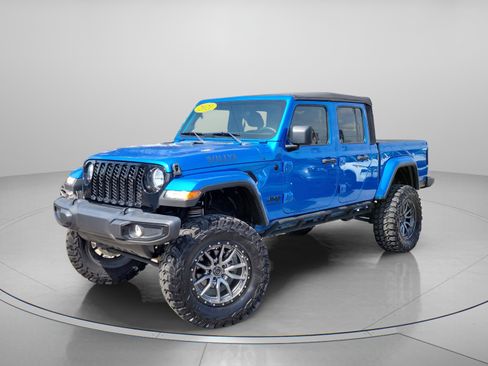 Used 2021 Jeep Gladiator Sport image 2