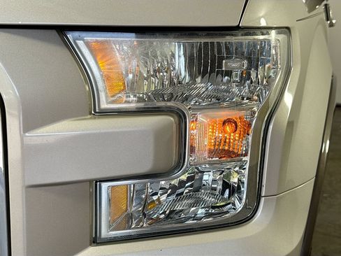 Used 2017 Ford F150 Lariat AWD/4WD image 38