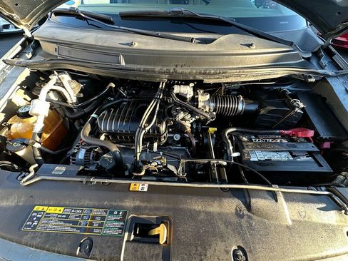 Used 2005 Ford Freestar SE image 10