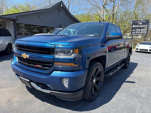 Used 2017 Chevrolet Silverado 1500 LT w/ All Star Edition image 2