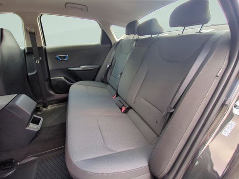 New 2026 Kia K4 LXS image 13