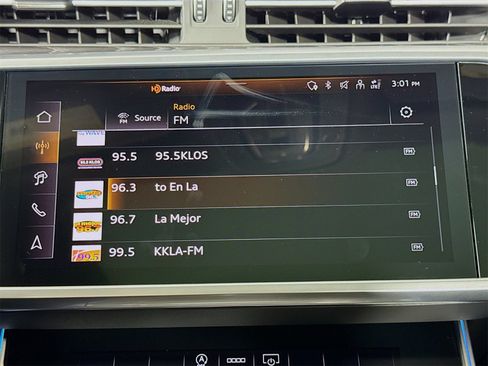 Used 2025 Audi A6 Premium Plus w/ Premium Plus Package image 15