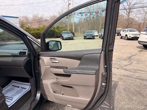 Used 2013 Honda Odyssey EX-L image 26