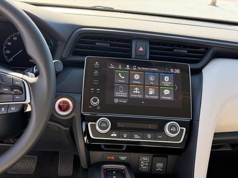 Certified 2022 Honda Insight EX image 18